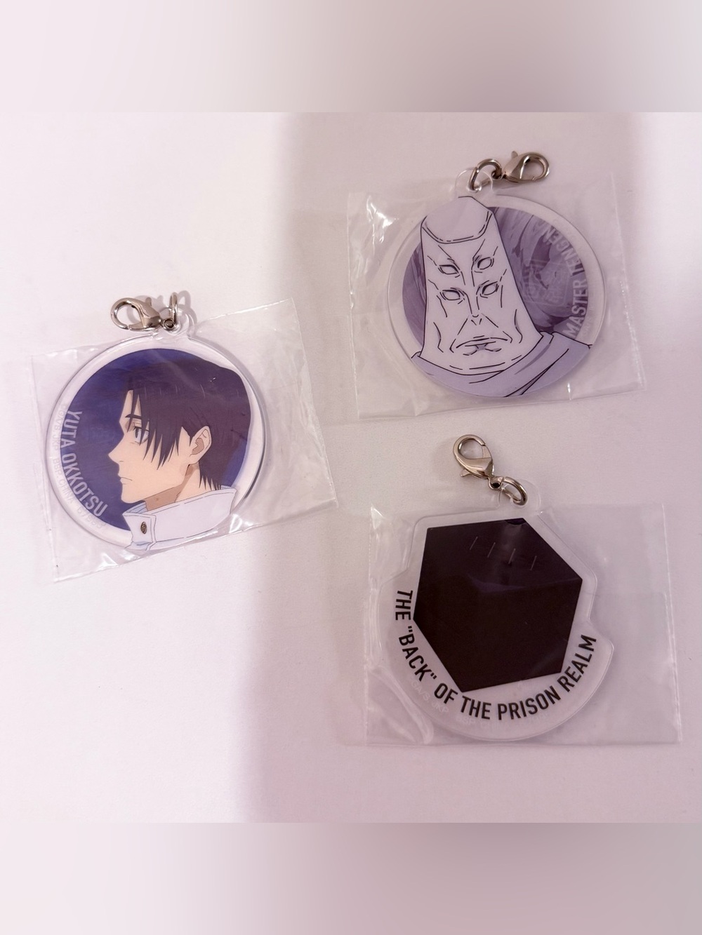 Anime official collectible jujutsu kaisen acrylic keychain / charm set